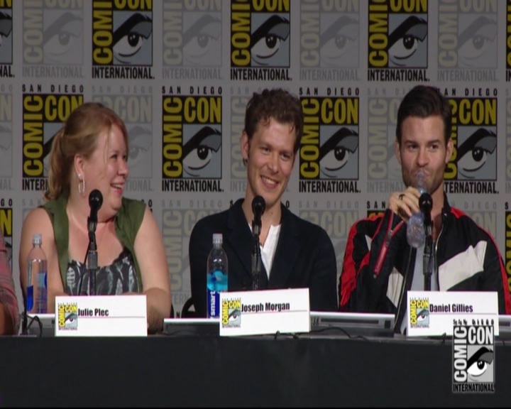 VampireDiariesWorld-dot-nl_TheOriginals_Season3-2015ComicConPanel1237.jpg