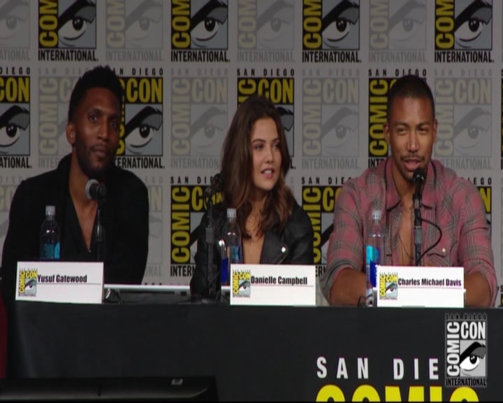 VampireDiariesWorld-dot-nl_TheOriginals_Season3-2015ComicConPanel1345.jpg