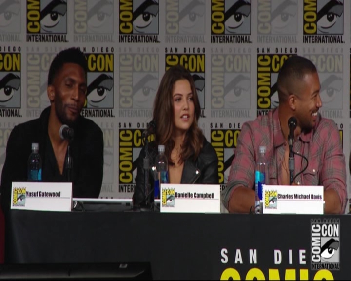 VampireDiariesWorld-dot-nl_TheOriginals_Season3-2015ComicConPanel1348.jpg