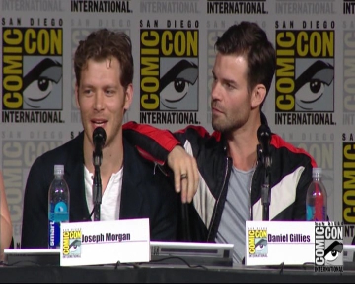 VampireDiariesWorld-dot-nl_TheOriginals_Season3-2015ComicConPanel1357.jpg