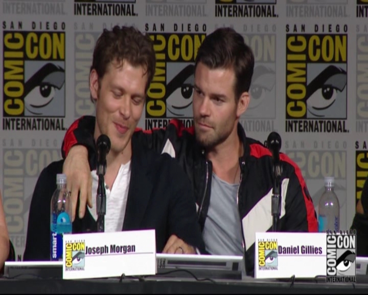 VampireDiariesWorld-dot-nl_TheOriginals_Season3-2015ComicConPanel1376.jpg