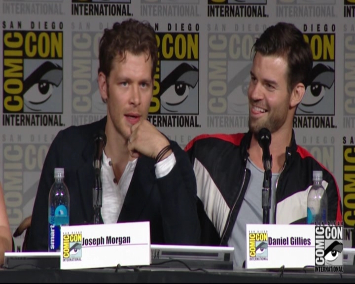 VampireDiariesWorld-dot-nl_TheOriginals_Season3-2015ComicConPanel1396.jpg