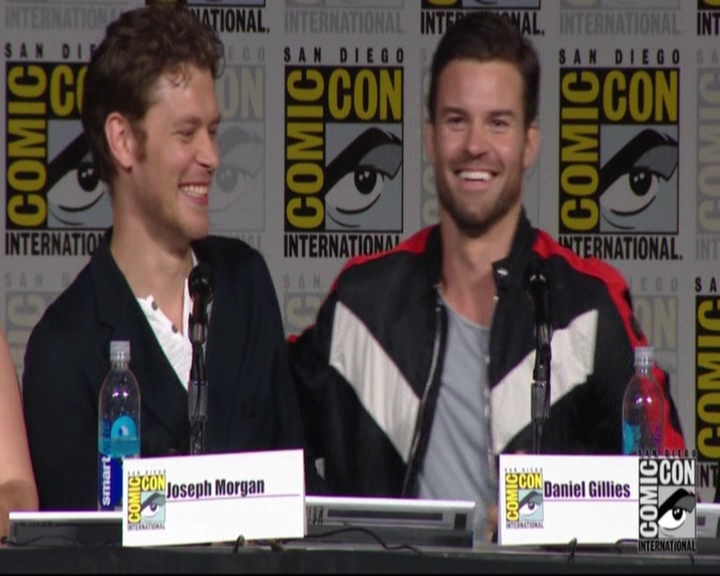 VampireDiariesWorld-dot-nl_TheOriginals_Season3-2015ComicConPanel1401.jpg