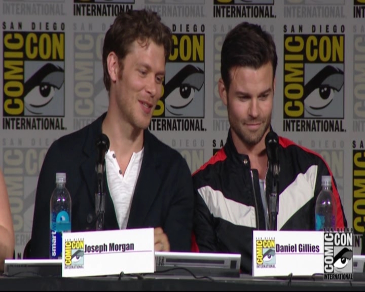 VampireDiariesWorld-dot-nl_TheOriginals_Season3-2015ComicConPanel1404.jpg