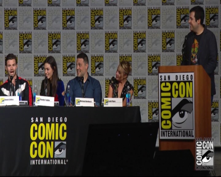 VampireDiariesWorld-dot-nl_TheOriginals_Season3-2015ComicConPanel1415.jpg