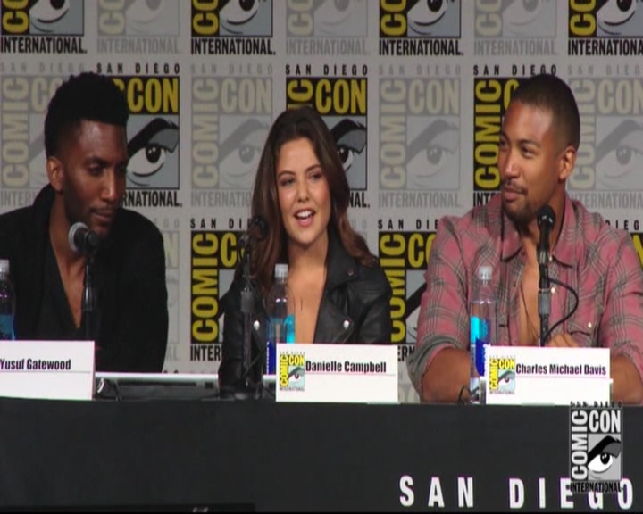 VampireDiariesWorld-dot-nl_TheOriginals_Season3-2015ComicConPanel1418.jpg