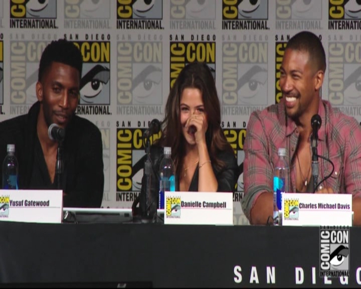 VampireDiariesWorld-dot-nl_TheOriginals_Season3-2015ComicConPanel1431.jpg