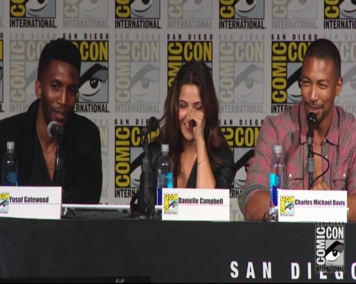 VampireDiariesWorld-dot-nl_TheOriginals_Season3-2015ComicConPanel1432.jpg