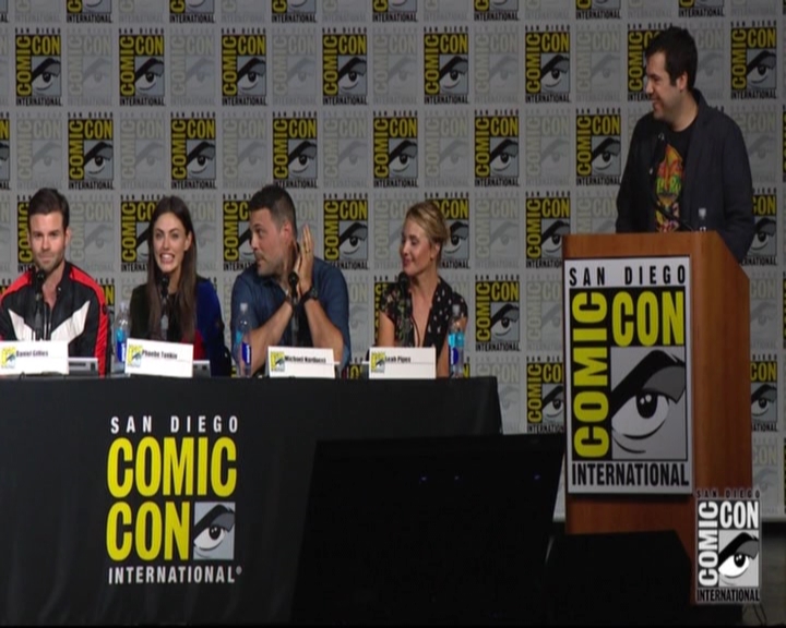 VampireDiariesWorld-dot-nl_TheOriginals_Season3-2015ComicConPanel1574.jpg