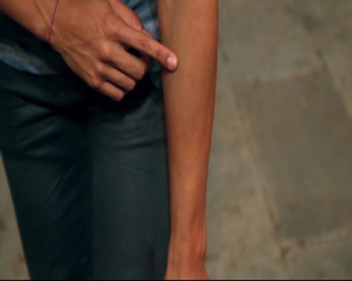 VampireDiariesWorld-dot-nl_TheOriginals_Season3CharlesMichaelDavisinTheBigEasy0270.jpg