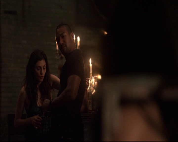 VampireDiariesWorld-dot-nl_TheOriginals_Season3CharlesMichaelDavisinTheBigEasy0314.jpg