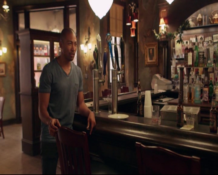 VampireDiariesWorld-dot-nl_TheOriginals_Season3CharlesMichaelDavisinTheBigEasy0377.jpg