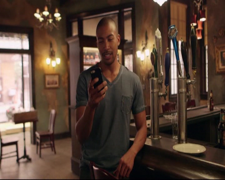 VampireDiariesWorld-dot-nl_TheOriginals_Season3CharlesMichaelDavisinTheBigEasy0390.jpg