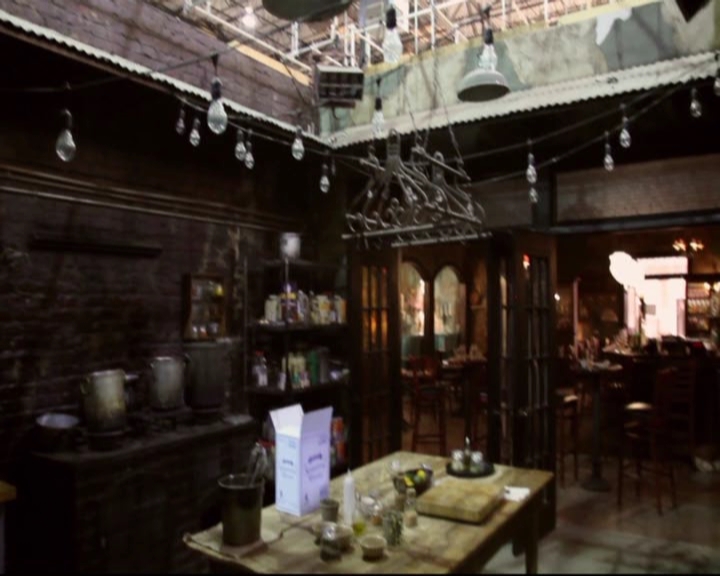VampireDiariesWorld-dot-nl_TheOriginals_Season3CharlesMichaelDavisinTheBigEasy0414.jpg