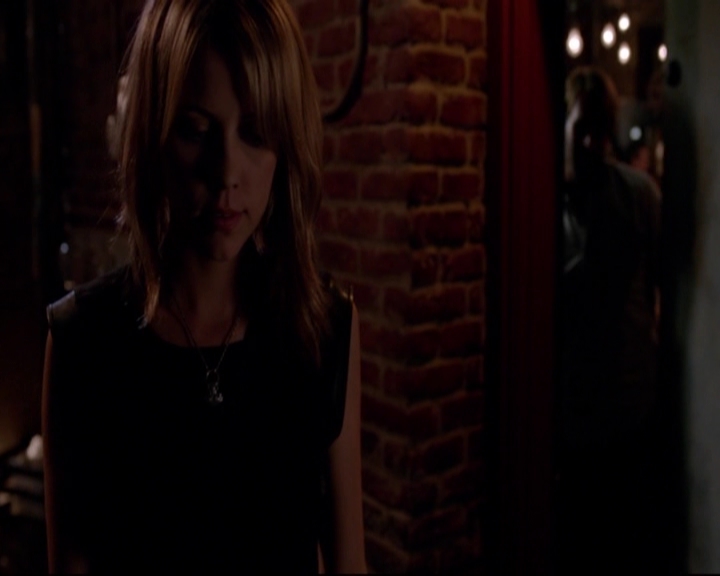 VampireDiariesWorld-dot-nl_TheOriginals_3x01FortheNextMillennium-deletedscenes0007.jpg