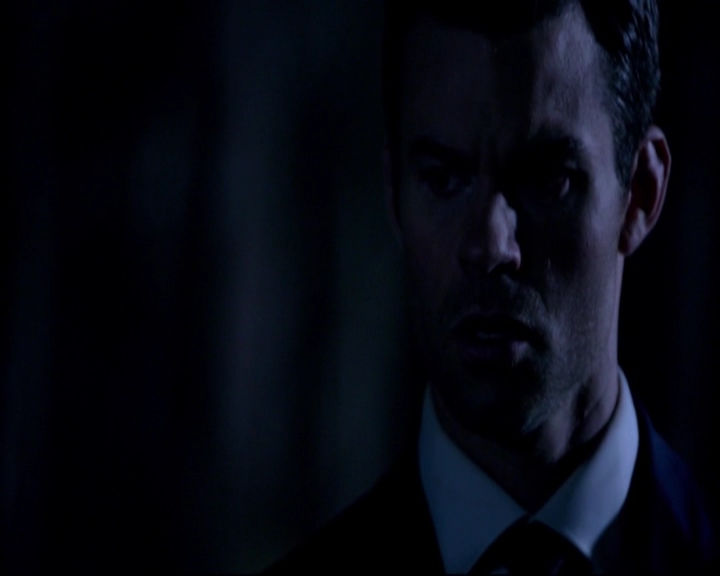 VampireDiariesWorld-dot-nl_TheOriginals_3x01FortheNextMillennium-deletedscenes0047.jpg