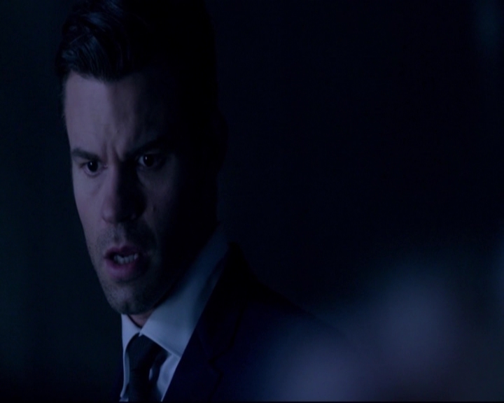 VampireDiariesWorld-dot-nl_TheOriginals_3x01FortheNextMillennium-deletedscenes0062.jpg