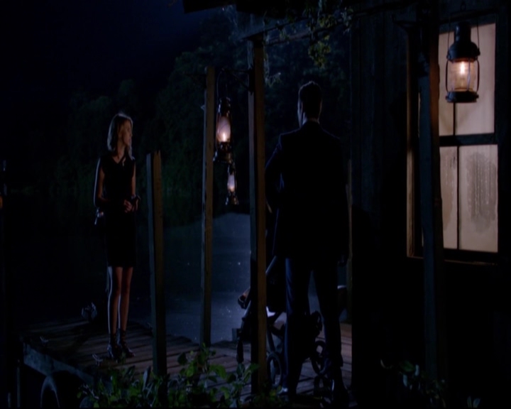 VampireDiariesWorld-dot-nl_TheOriginals_3x01FortheNextMillennium-deletedscenes0070.jpg