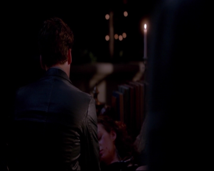 VampireDiariesWorld-dot-nl_TheOriginals_3x04AWalkOnTheWildSide-deletedscenes0016.jpg