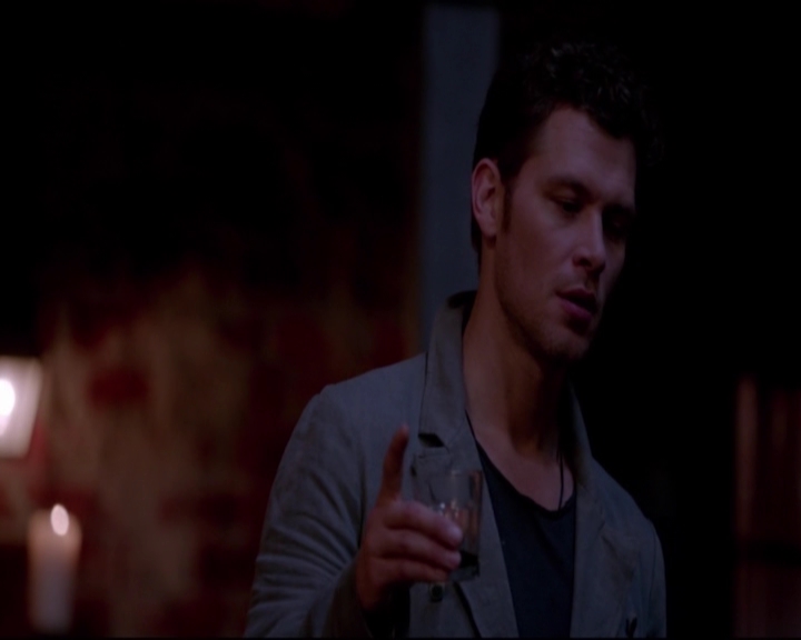 VampireDiariesWorld-dot-nl_TheOriginals_3x04AWalkOnTheWildSide-deletedscenes0033.jpg