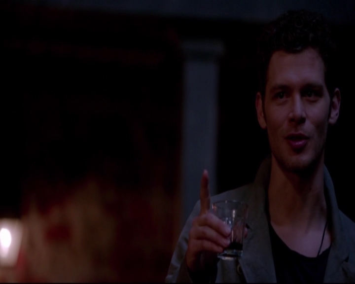 VampireDiariesWorld-dot-nl_TheOriginals_3x04AWalkOnTheWildSide-deletedscenes0036.jpg