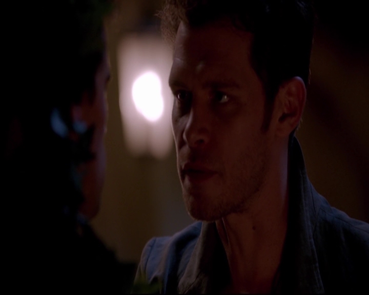 VampireDiariesWorld-dot-nl_TheOriginals_3x04AWalkOnTheWildSide-deletedscenes0063.jpg