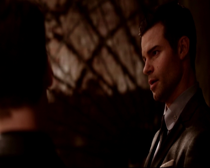 VampireDiariesWorld-dot-nl_TheOriginals_3x07OutOfEasy-deletedscenes0017.jpg