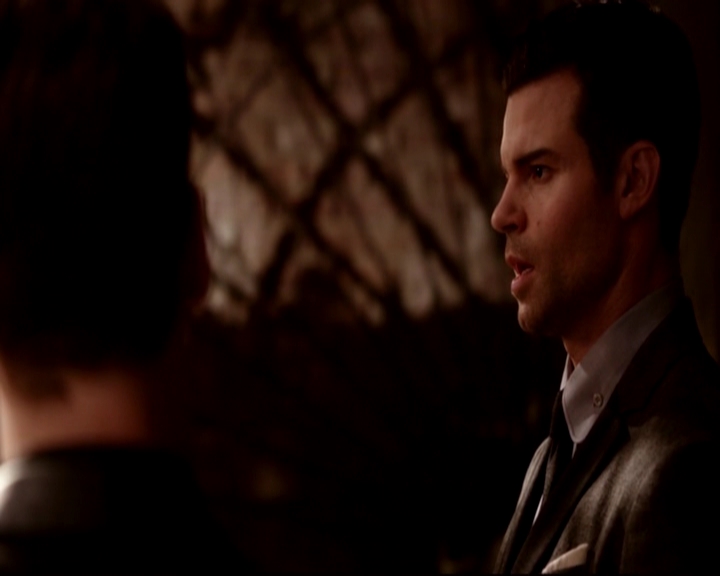 VampireDiariesWorld-dot-nl_TheOriginals_3x07OutOfEasy-deletedscenes0020.jpg