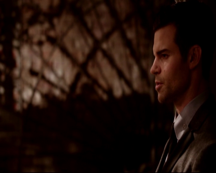 VampireDiariesWorld-dot-nl_TheOriginals_3x07OutOfEasy-deletedscenes0043.jpg