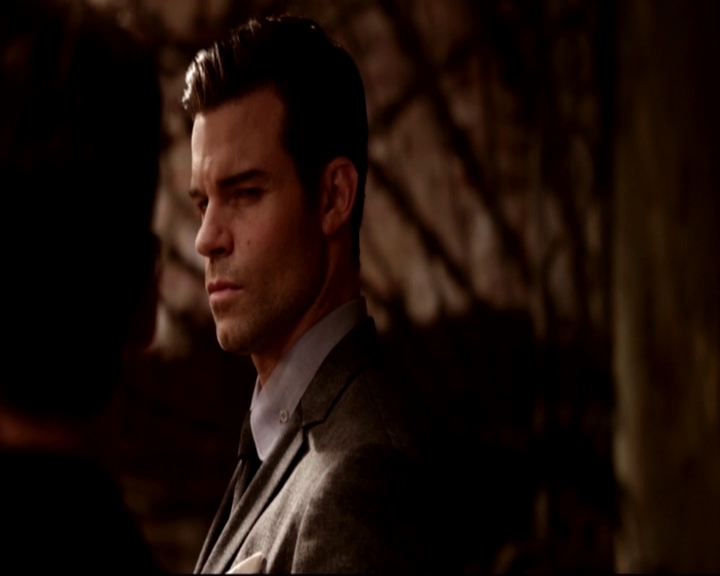 VampireDiariesWorld-dot-nl_TheOriginals_3x07OutOfEasy-deletedscenes0054.jpg