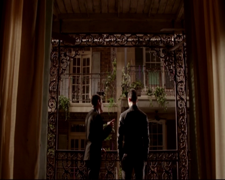 VampireDiariesWorld-dot-nl_TheOriginals_3x07OutOfEasy-deletedscenes0062.jpg