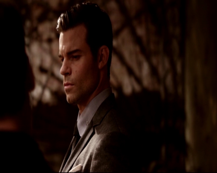 VampireDiariesWorld-dot-nl_TheOriginals_3x07OutOfEasy-deletedscenes0064.jpg