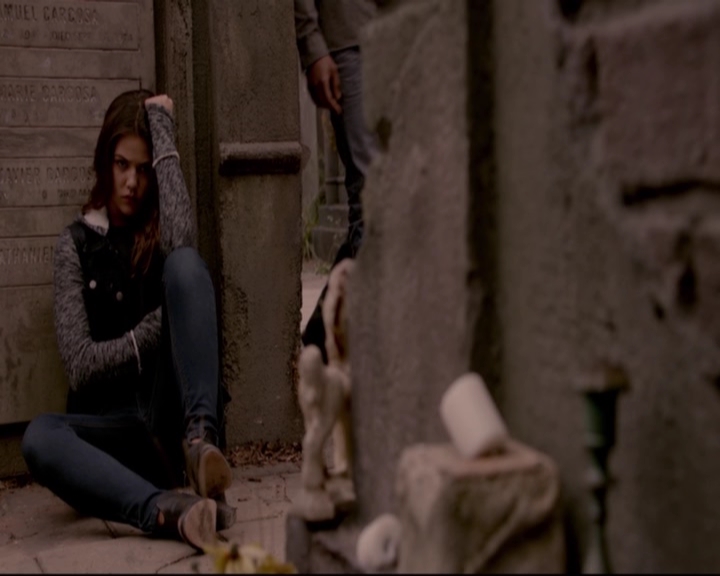 VampireDiariesWorld-dot-nl_TheOriginals_3x07OutOfEasy-deletedscenes0080.jpg