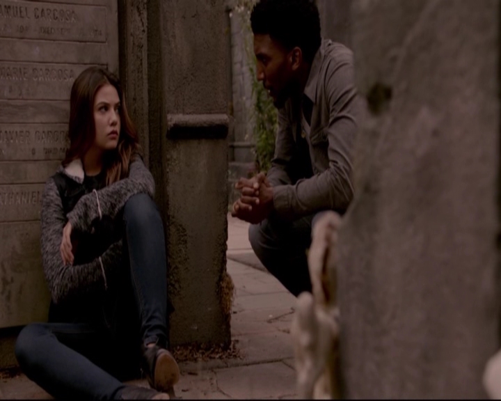 VampireDiariesWorld-dot-nl_TheOriginals_3x07OutOfEasy-deletedscenes0083.jpg