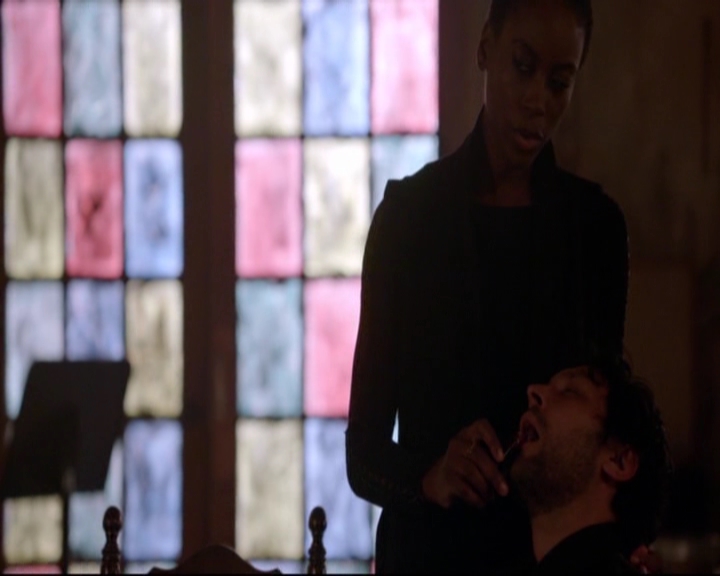 VampireDiariesWorld-dot-nl_TheOriginals_3x10AGhostAlongTheMississippi-deletedscenes0084.jpg