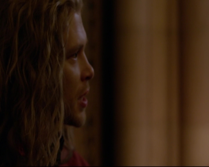 VampireDiariesWorld-dot-nl_TheOriginals_3x12DeadAngels-deletedscenes0006.jpg