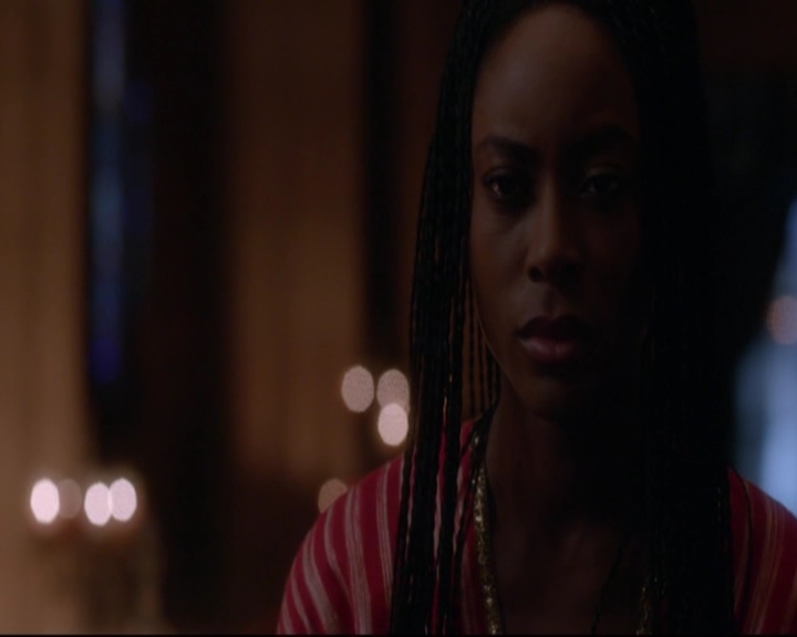 VampireDiariesWorld-dot-nl_TheOriginals_3x12DeadAngels-deletedscenes0040.jpg