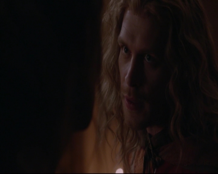 VampireDiariesWorld-dot-nl_TheOriginals_3x12DeadAngels-deletedscenes0045.jpg