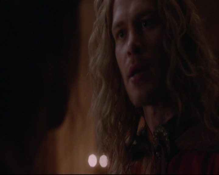 VampireDiariesWorld-dot-nl_TheOriginals_3x12DeadAngels-deletedscenes0048.jpg