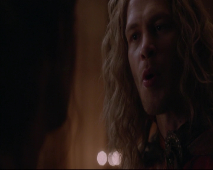 VampireDiariesWorld-dot-nl_TheOriginals_3x12DeadAngels-deletedscenes0050.jpg