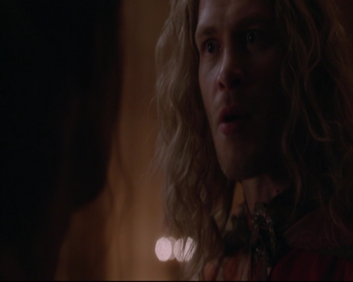 VampireDiariesWorld-dot-nl_TheOriginals_3x12DeadAngels-deletedscenes0053.jpg