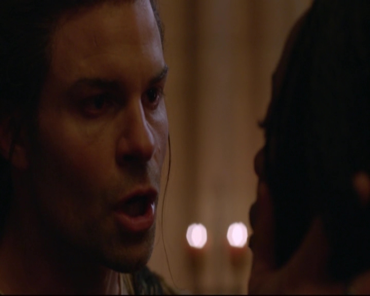 VampireDiariesWorld-dot-nl_TheOriginals_3x12DeadAngels-deletedscenes0072.jpg