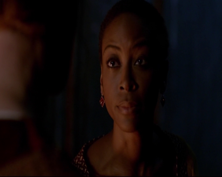 VampireDiariesWorld-dot-nl_TheOriginals_3x12DeadAngels-deletedscenes0178.jpg