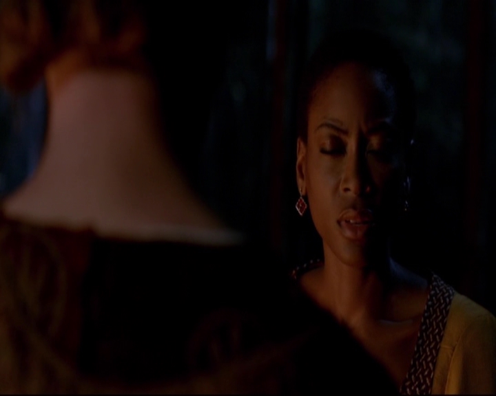 VampireDiariesWorld-dot-nl_TheOriginals_3x12DeadAngels-deletedscenes0183.jpg