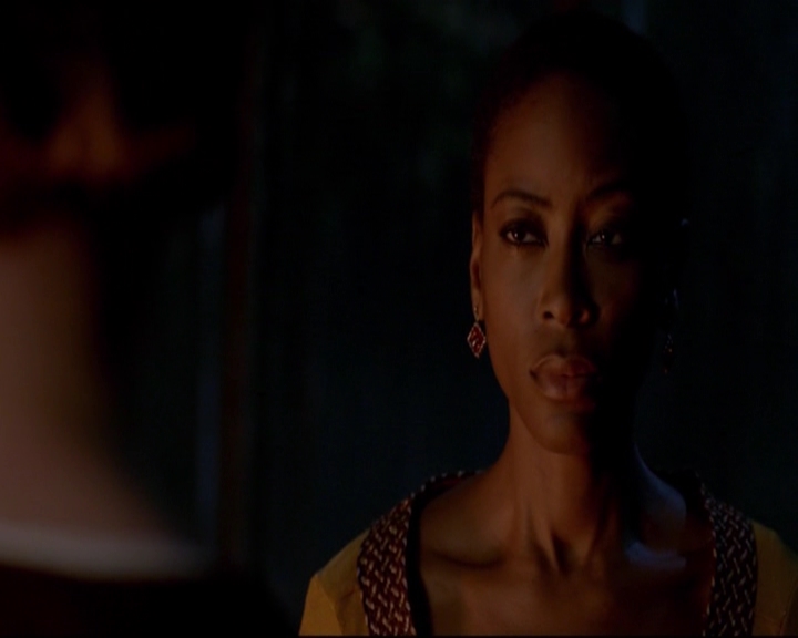 VampireDiariesWorld-dot-nl_TheOriginals_3x12DeadAngels-deletedscenes0196.jpg