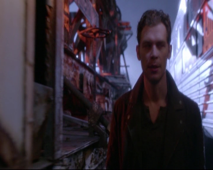 VampireDiariesWorld-dot-nl_TheOriginals_3x14AStreetcarNamedDesire-deletedscenes0019.jpg