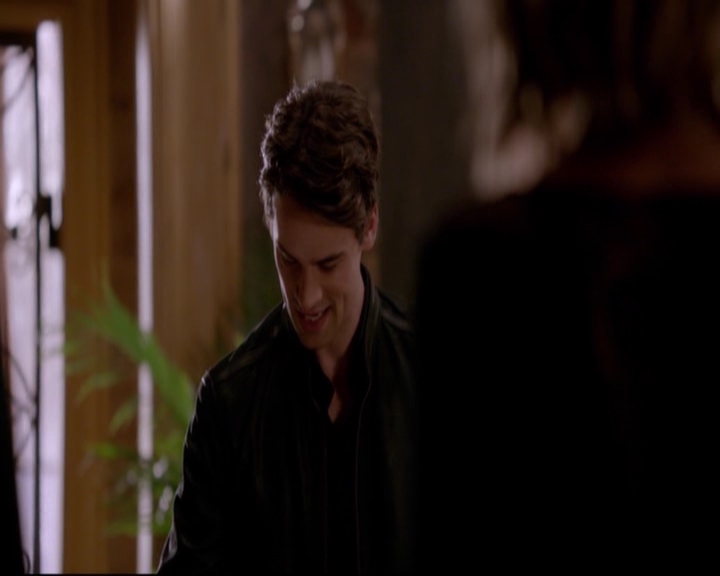 VampireDiariesWorld-dot-nl_TheOriginals_3x14AStreetcarNamedDesire-deletedscenes0060.jpg