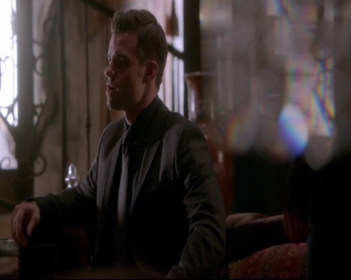 VampireDiariesWorld-dot-nl_TheOriginals_3x14AStreetcarNamedDesire-deletedscenes0079.jpg