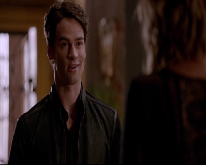 VampireDiariesWorld-dot-nl_TheOriginals_3x14AStreetcarNamedDesire-deletedscenes0088.jpg