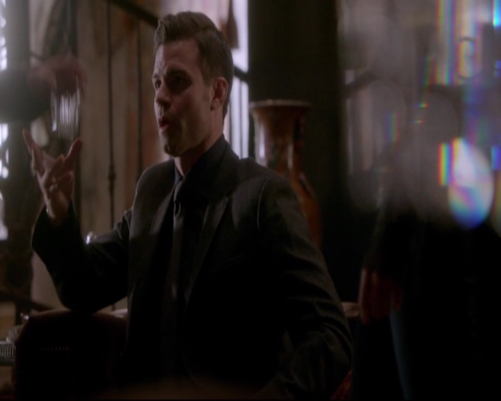 VampireDiariesWorld-dot-nl_TheOriginals_3x14AStreetcarNamedDesire-deletedscenes0098.jpg